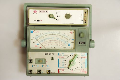  仪器仪表 电工测量仪器 万用表 >上海第四电表厂星牌mf96cx万用
